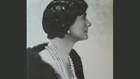 Coco Chanel avec des perles offert par Bendor