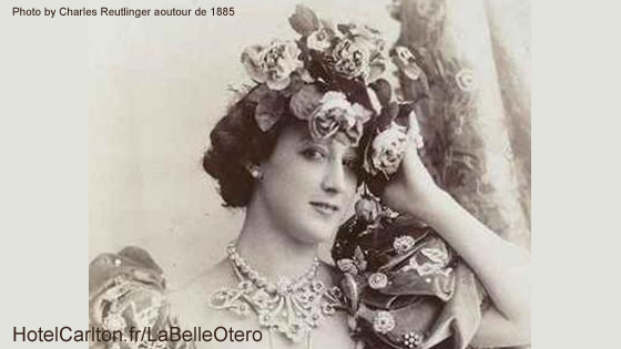 Carolina Otéro photographie à Paris par Charles Reutlinger Carolina Otéro photographié à Paris par Charles Reutlinger